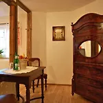 Pensjonat & Cafe Mohrenbrunnen 4*