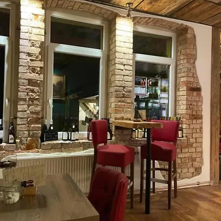 & Cafe Mohrenbrunnen 3*
