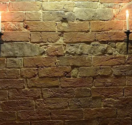 Konukevi & Cafe Mohrenbrunnen 3*