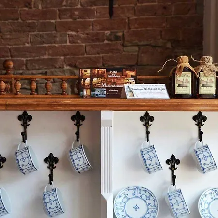 & Cafe Mohrenbrunnen ゲストハウス 4*