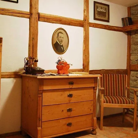 & Cafe Mohrenbrunnen