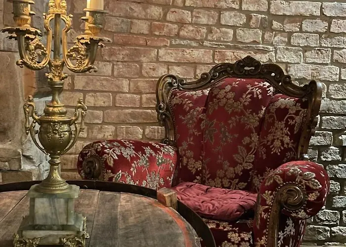 & Cafe Mohrenbrunnen