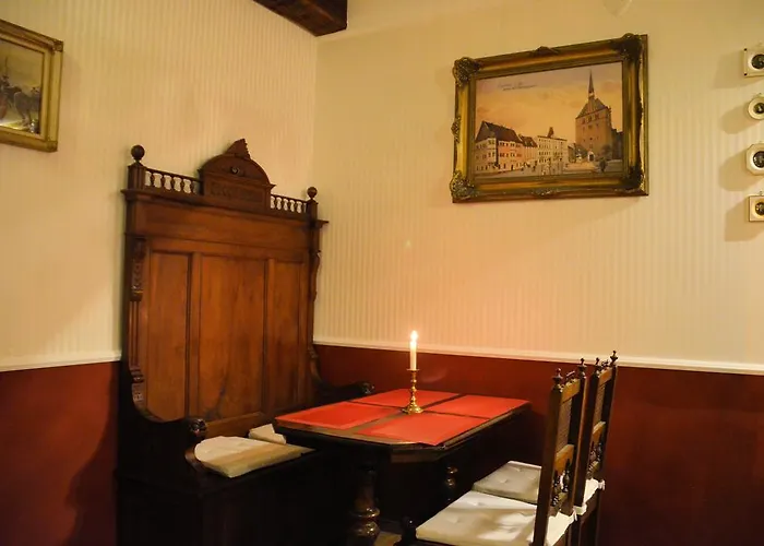 & Cafe Mohrenbrunnen Konukevi 4*