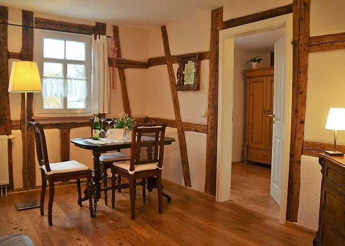 & Cafe Mohrenbrunnen Konukevi Eisenberg (Thuringia)