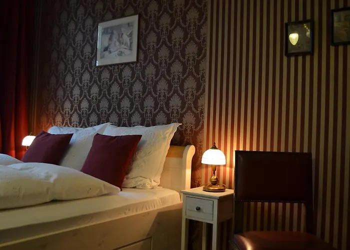 & Cafe Mohrenbrunnen 4*