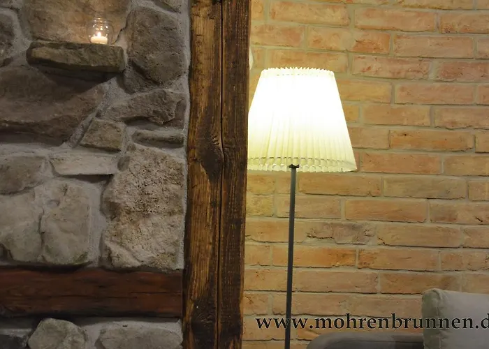 & Cafe Mohrenbrunnen Konukevi