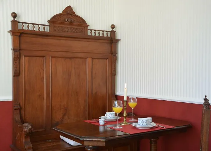 & Cafe Mohrenbrunnen