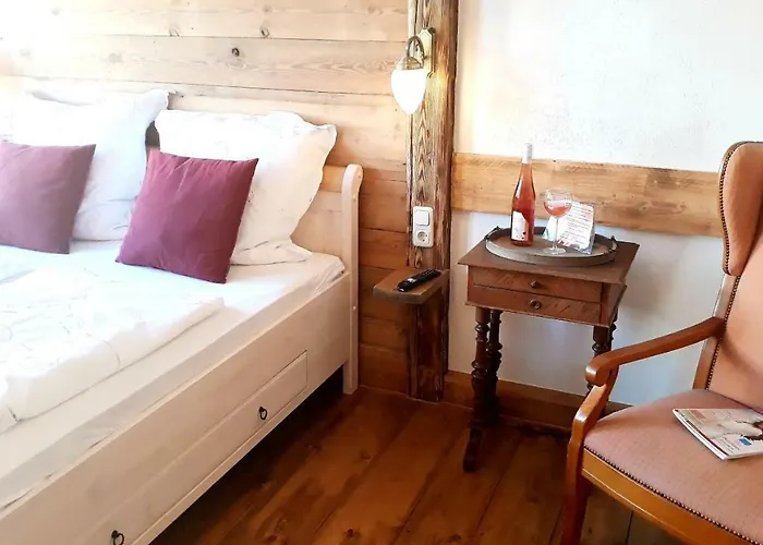 Guest house & Cafe Mohrenbrunnen Eisenberg (Thuringia)