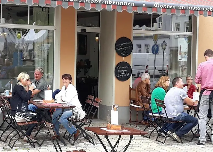 בית הארחה & Cafe Mohrenbrunnen אייזנברג